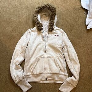 RARE Vintage Cream Hollister sweater zip with fur hood